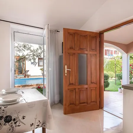 Fazanska Cesta V بيت للعطل