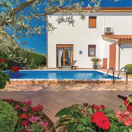 بيت للعطل Fazanska Cesta V فاجانا