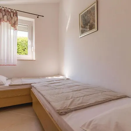 Fazanska Cesta V فاجانا